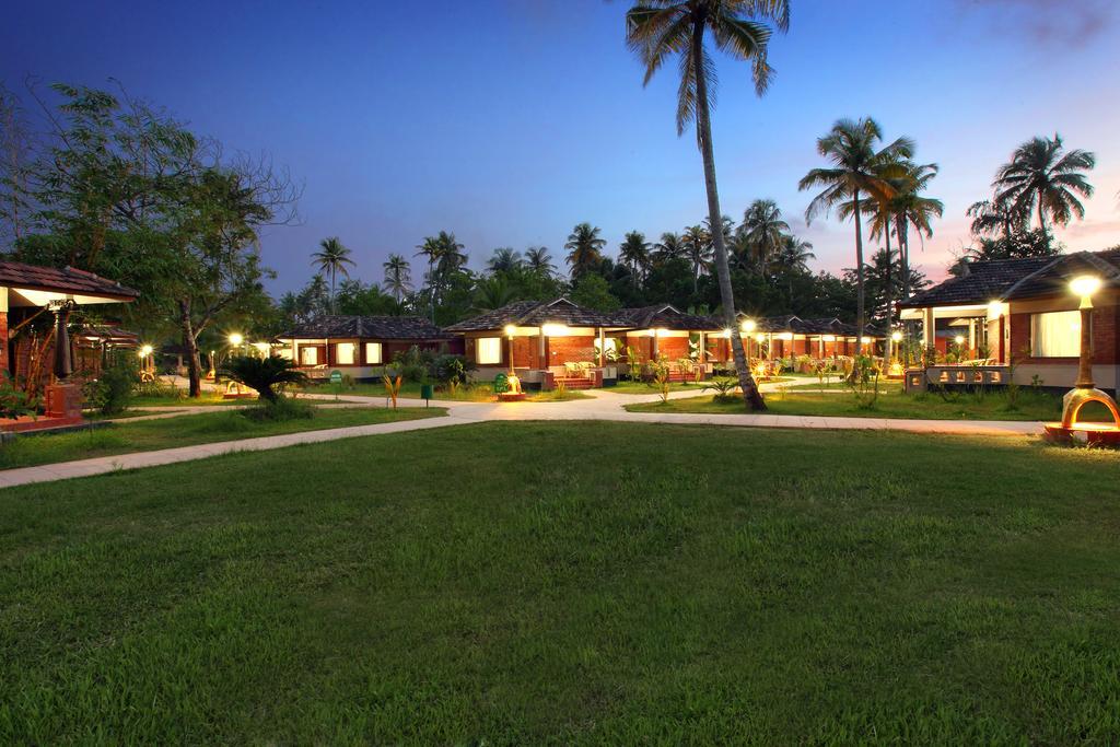 Cherai Beach Resorts Buitenkant foto