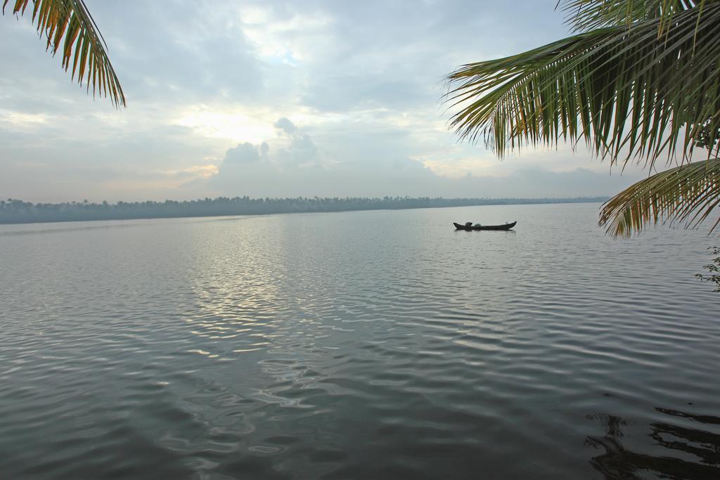 Cherai Beach Resorts Buitenkant foto