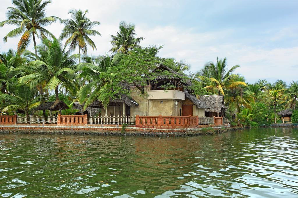 Cherai Beach Resorts Buitenkant foto