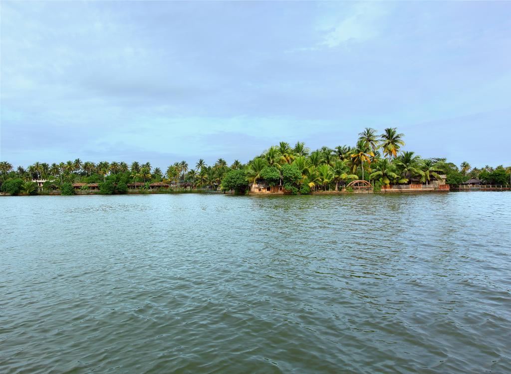Cherai Beach Resorts Buitenkant foto